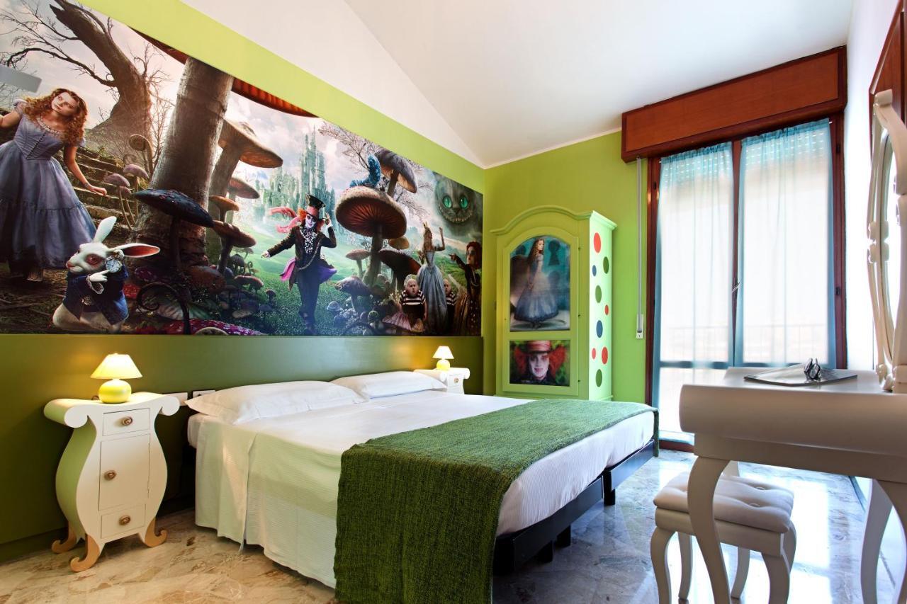 Hotel Fabrizio リミニ 部屋 写真